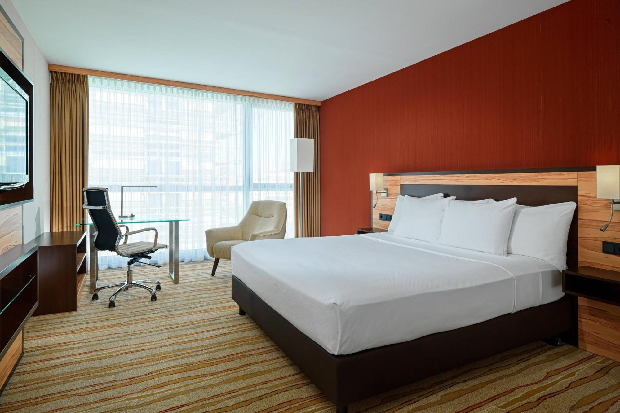 Courtyard By Marriott Duesseldorf Hafen Hotel Bagian luar foto